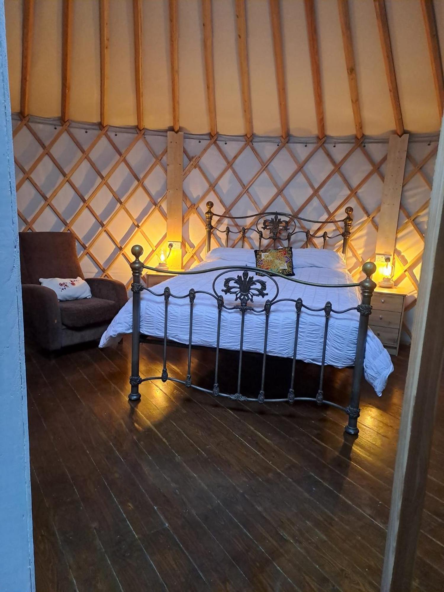 The Snowdrop Hotell Galway Eksteriør bilde