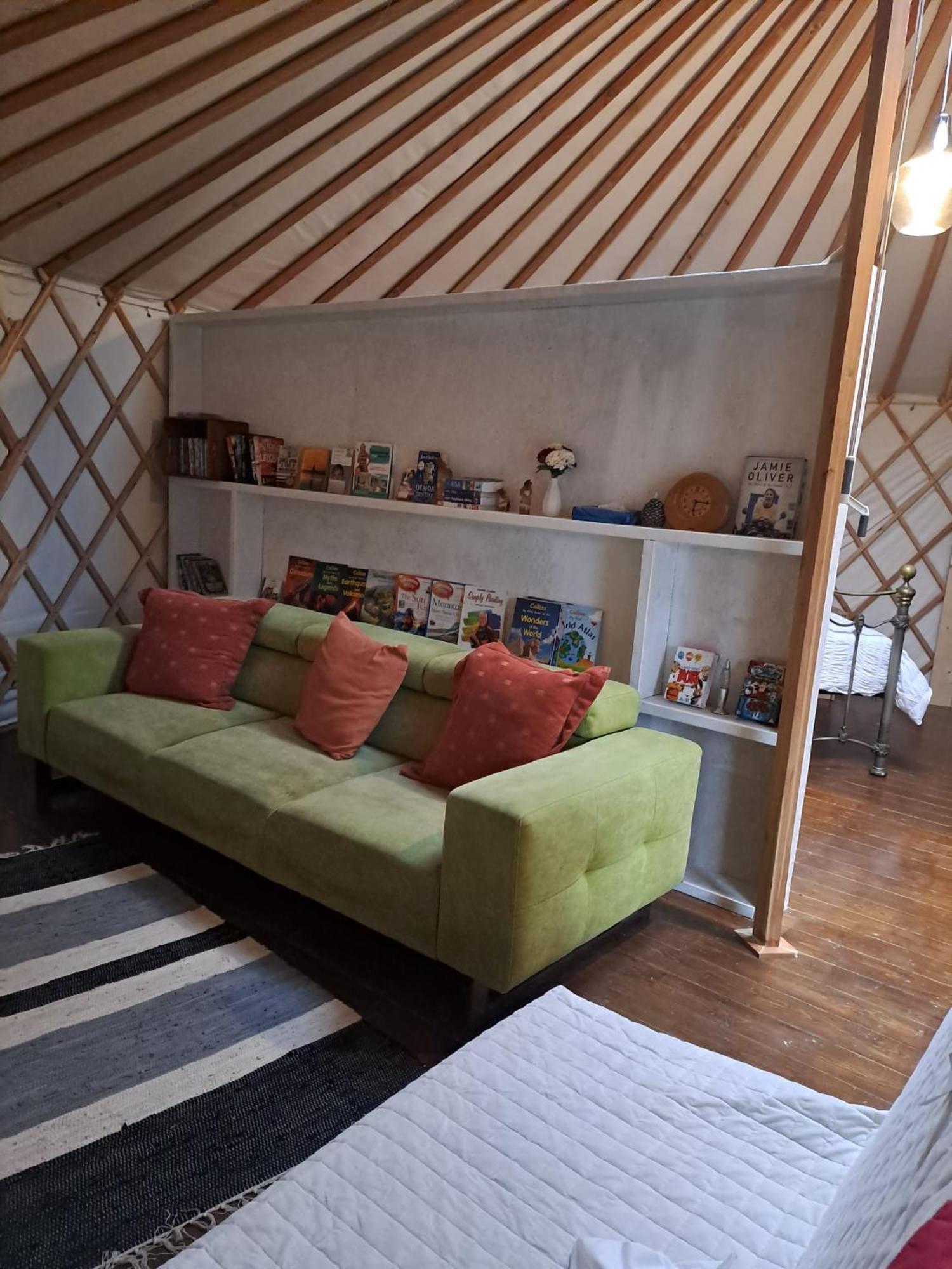 The Snowdrop Hotell Galway Eksteriør bilde